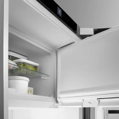 freezer-compartment-RBsfe5221-liebherr-detail-1920x1920