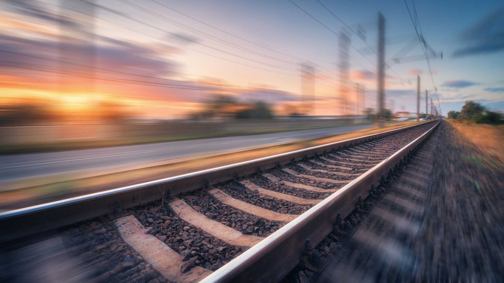 liebherr-ts-tracks-original-adobe-stock-croped