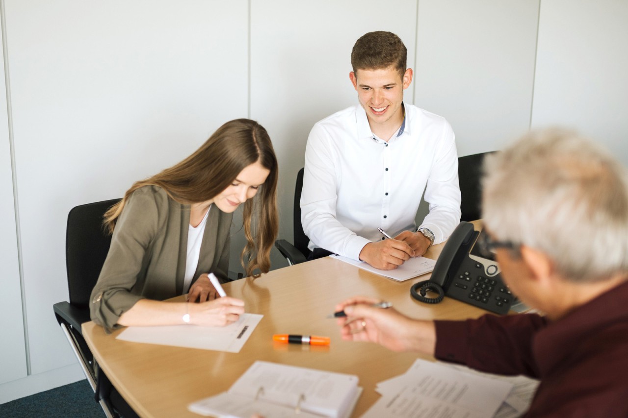 liebherr-careers-schueler-ausbildung-industriekaufmann-internationales-wirtschaftsmanagement-2