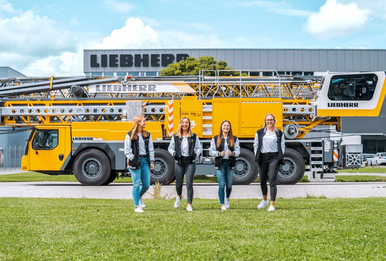 liebherr-careers-biberach-turmdrehkrane