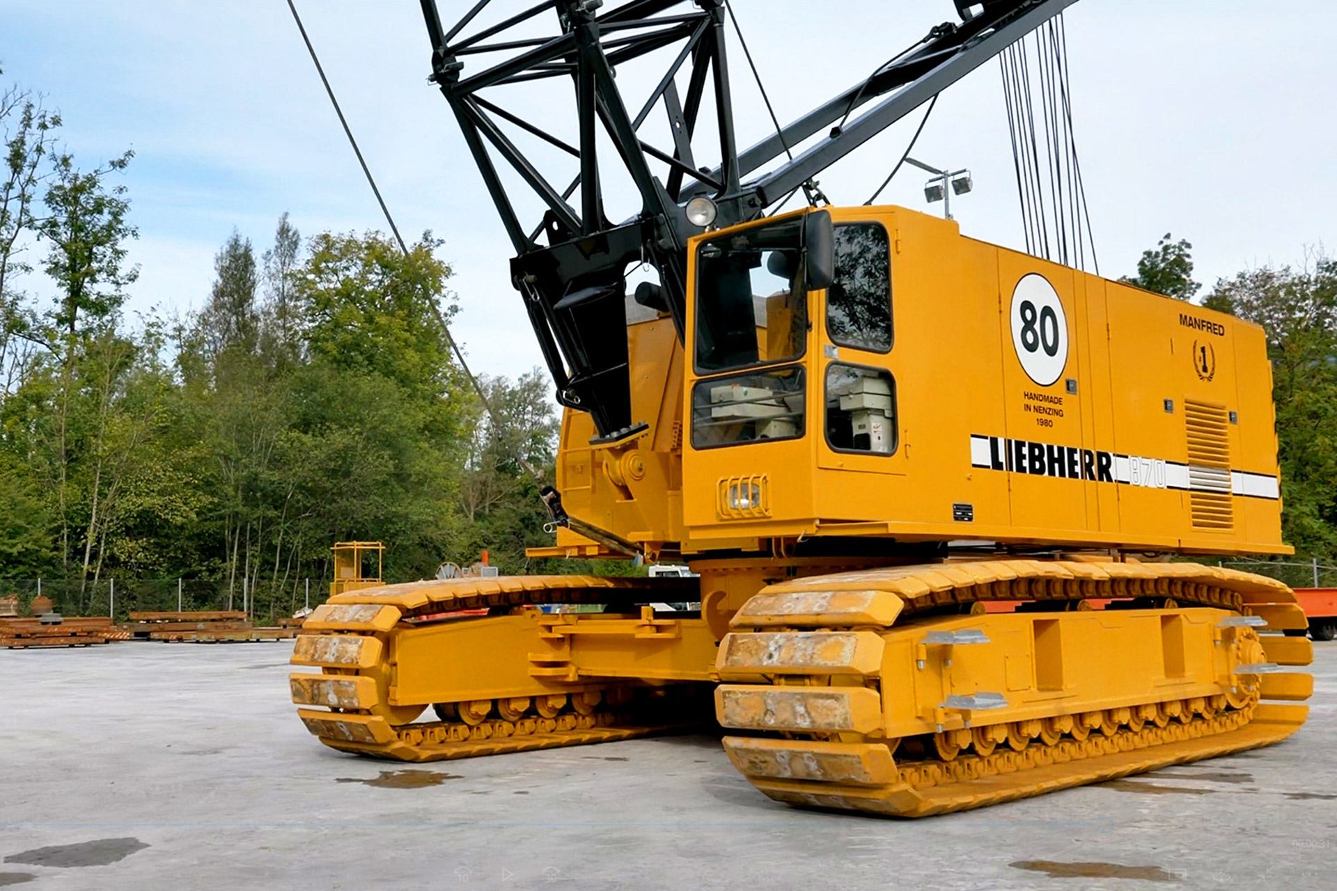 liebherr-highlights-hs-870-july