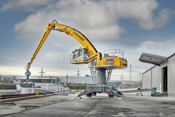 liebherr-lh-60-m-hr-port-maerz