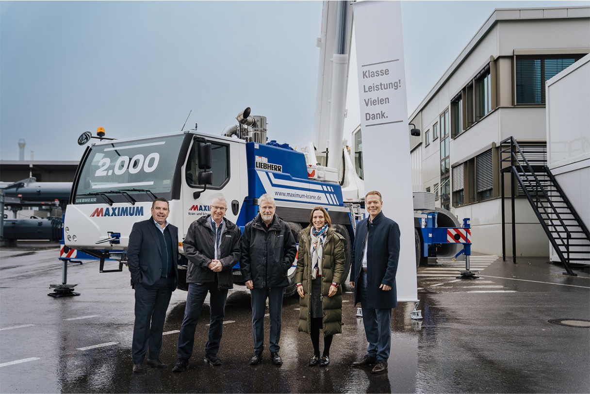 CMS_liebherr-2000kran-handover2-LWE00132_