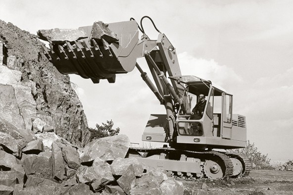 liebherr-crawler-excavator-rt1000-1966