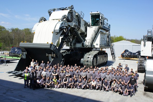 liebherr-dsc01758-mining-excavator