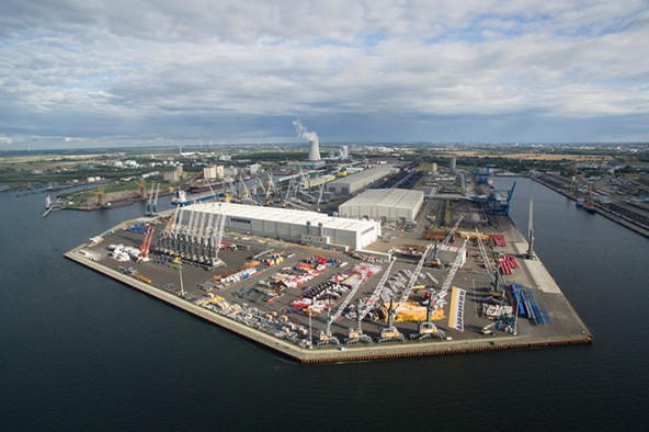 liebherr-werk-rostock-panoramic-view