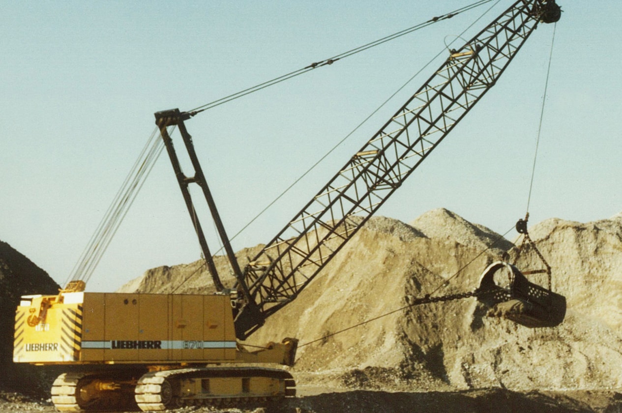 liebherr-seilbagger-1980