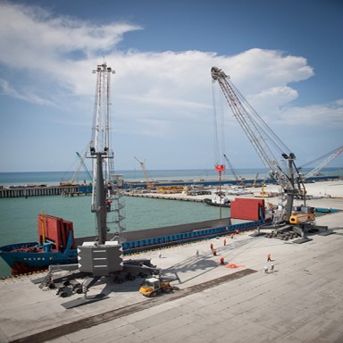 LH_Rostock_Teaser link Maritime Cranes