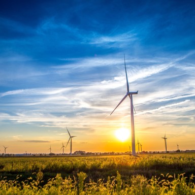 wind-energy-liebherr-square