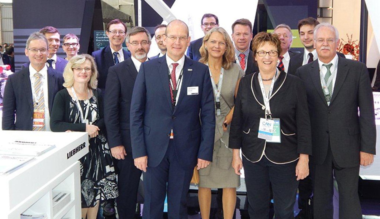 Brigitte Zypries visits Liebherr-Aerospace at the Airshow China 2014
