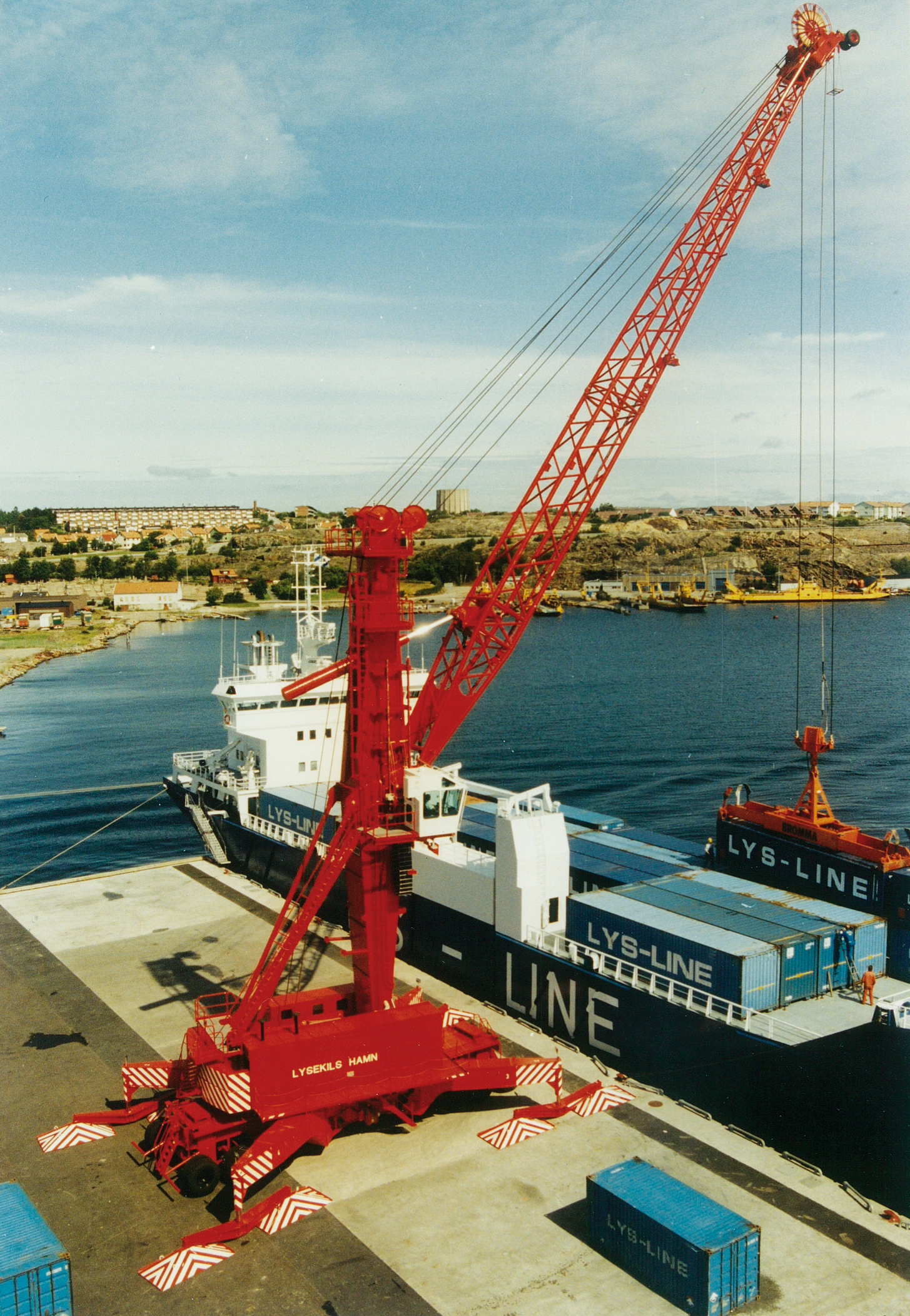 40 Years of Liebherr Mobile Harbour Cranes