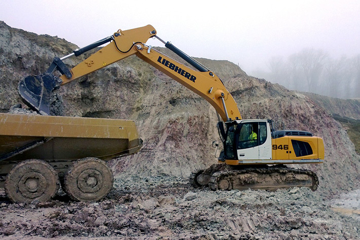 Sibelco Deutschland choose Liebherr crawler excavators