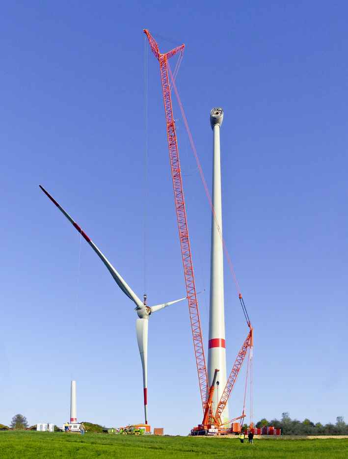 First crawler crane for Krandienst Schulz