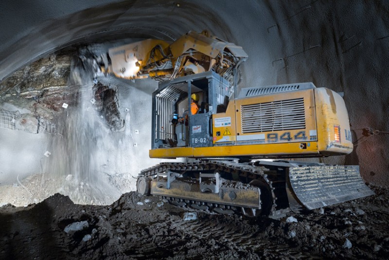 Liebherr R 944 C Tunnel crawler excavators provide tunnelling power in Stuttgart Ulm rail project Liebherr