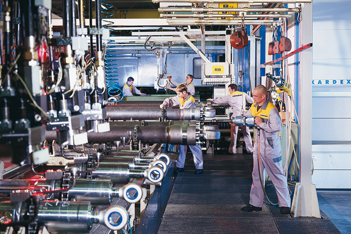 New company Liebherr-Components Kirchdorf GmbH is responsible for hydraulic cylinders within the group of companies