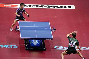 Liebherr aux championnats du monde de tennis de table de Tokyo