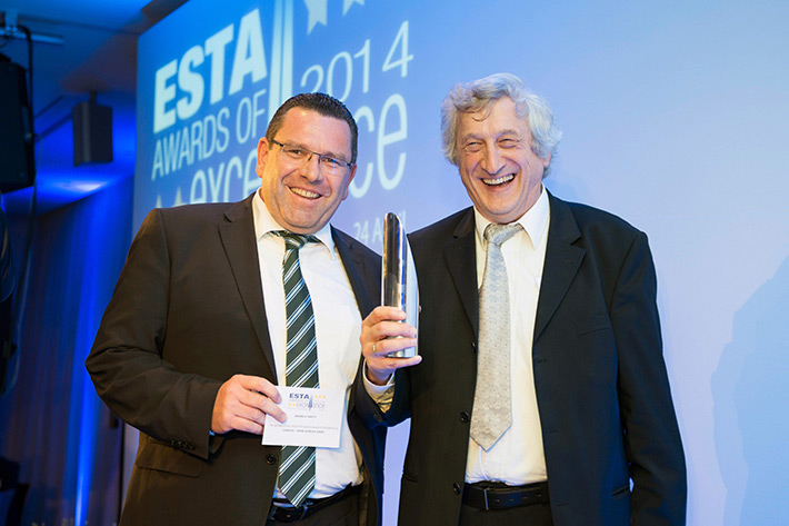 Liebherr wins ESTA Award of Excellence for Variable Supporting Base for Mobile Cranes “VarioBase”