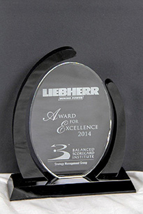 Le Balanced Scorecard Institute décerne un « Award for Excellence 2014 » à Liebherr Mining Equipment Newport News Co.