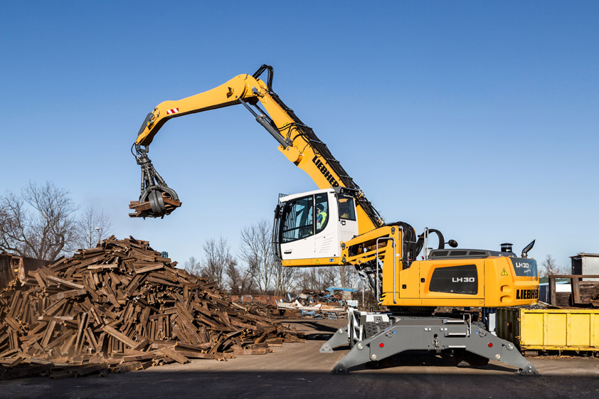La nouvelle pelle de manutention Liebherr LH 30 M au salon Intermat 2015
