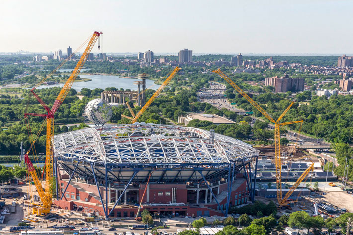 Buckner's Liebherr crawler cranes  built giant roof structure