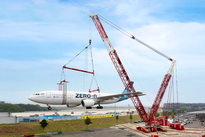 Liebherr LR 1600/2 crawler crane hoists Airbus A-300