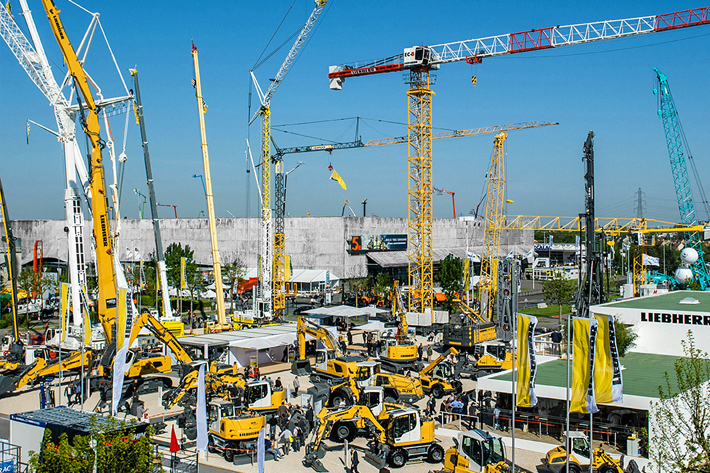 Le Groupe Liebherr réalise un chiffre d'affaires de 8 823 millions d'euros pour l'exercice 2014