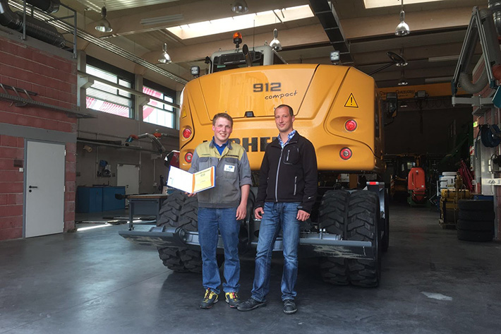 Bester österreichischer Lehrling der Baumaschinentechnik 2016 kommt von Liebherr