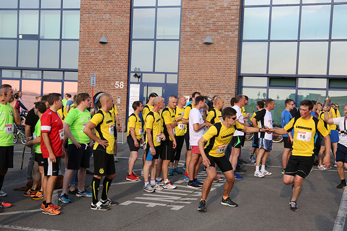 Liebherr-MCCtec Rostock GmbH mit 16 Teams beim 7. Rostocker Firmenlauf