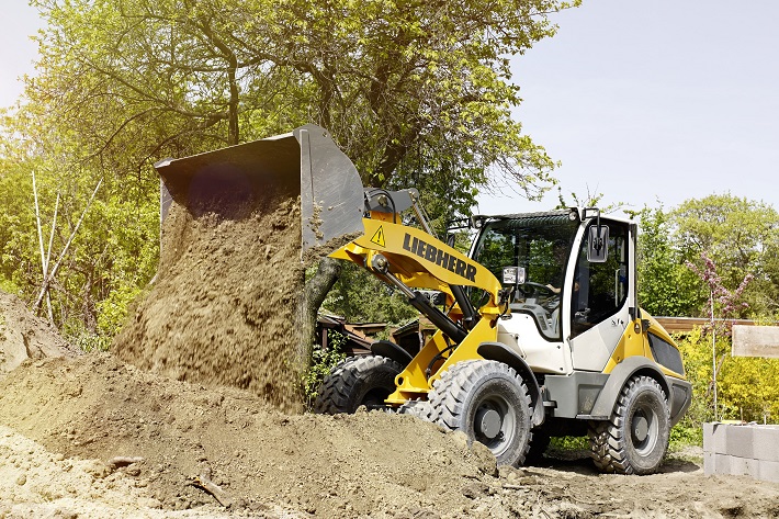 Compact and agile Liebherr earthmoving machines at the GaLaBau 2016 trade fair
