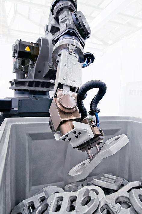 AMB 2016: Liebherr-Robotik bringt Ordnung ins Chaos