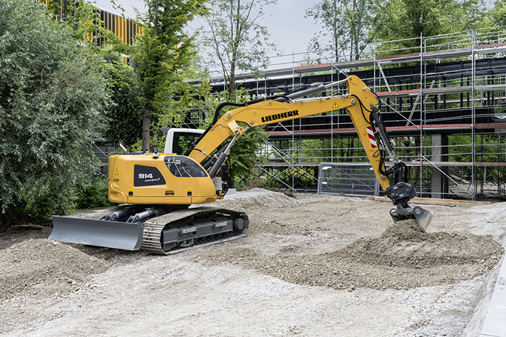 Compact Liebherr hydraulic excavators at GaLaBau 2016 – Extremely flexible and productive
