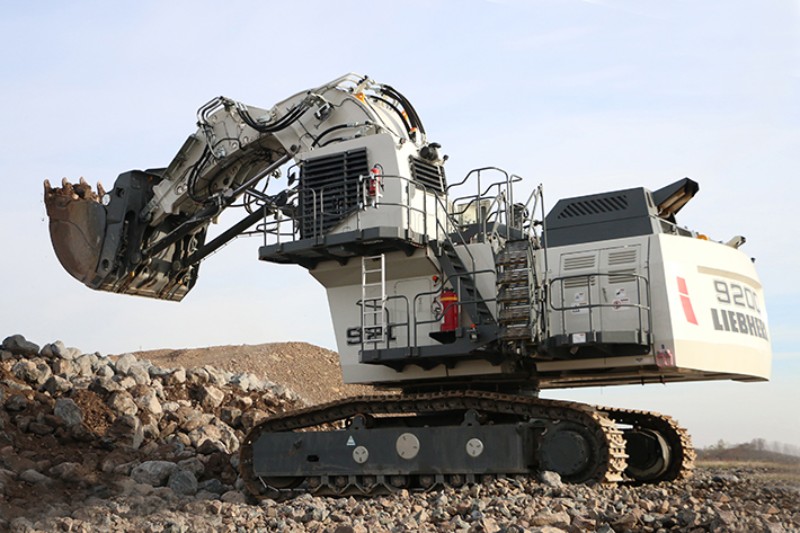 Liebherr r9200 outlet