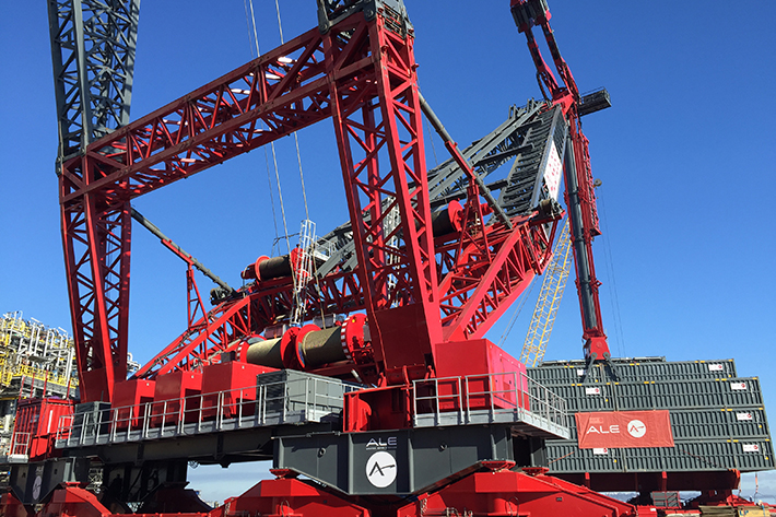 Liebherr supplies high-performance gear ring rope winches for onshore cranes