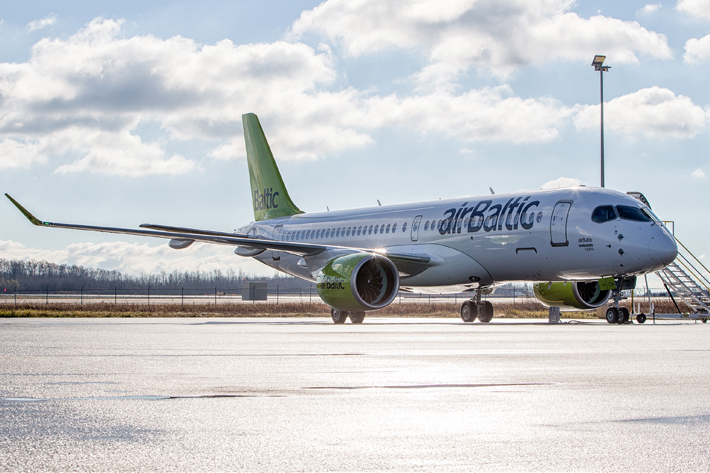 Entry into Service: Liebherr-Aerospace on board the CS300 commercial aircraft