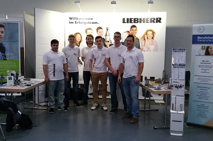 Liebherr auf der Ausbildungsmesse „Einstieg Beruf 2017“ in Karlsruhe