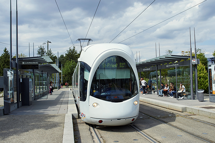 Liebherr-Transportation Systems supports Keolis Lyon trams