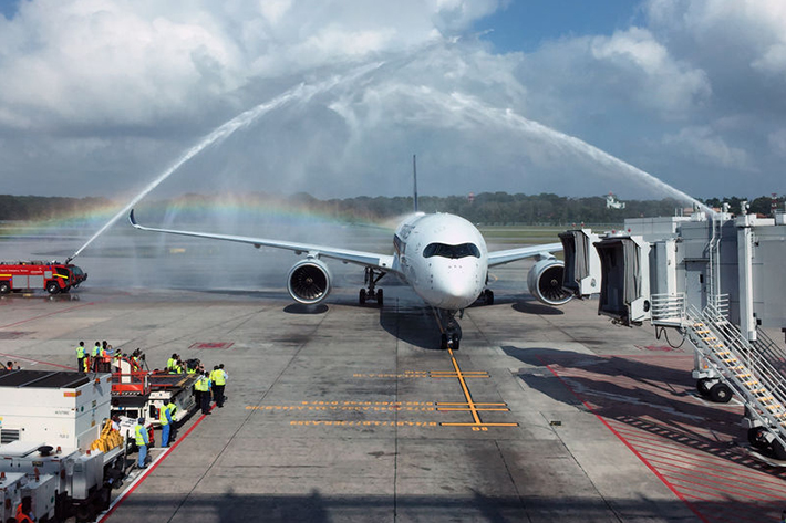 OEMServices incl. Liebherr-Aerospace extend partnership with Singapore Airlines