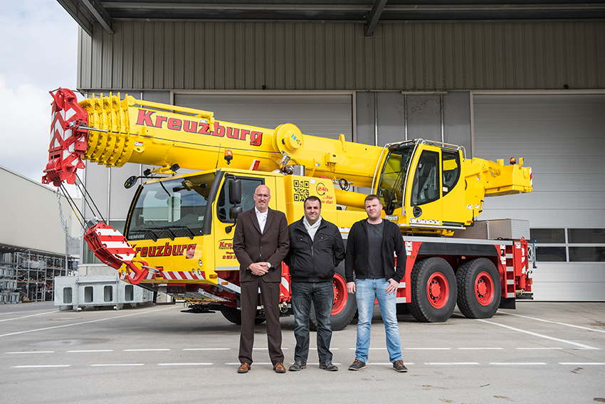 Autohaus Kreuzburg GmbH takes delivery of Liebherr LTM 1060-3.1 mobile crane