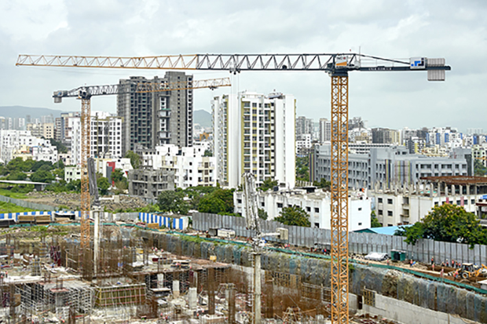 Liebherr NC-B top-slewing cranes in action