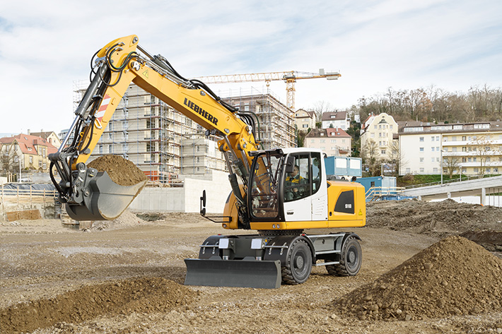 Liebherr A 918 Litronic wheeled excavator at Smopyc 2017