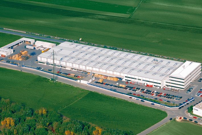 Liebherr equips passenger cars for Hungary with air conditioning
