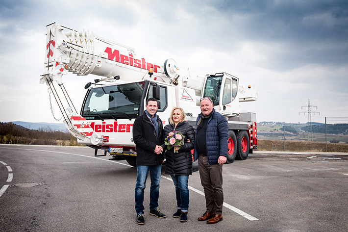 Meister takes delivery of new Liebherr LTM 1060-3.1 mobile crane 