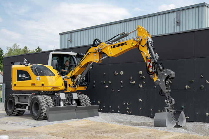 Liebherr zeigt auf der NordBau 2018 Baumaschinen für vielfältige Einsätze