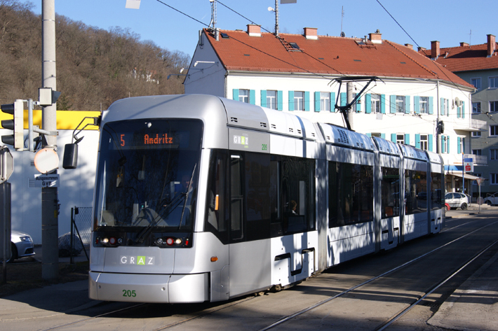 Holding Graz relies on service expertise of Liebherr-Transportation Systems