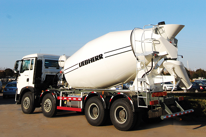 Liebherr HTM 804 Qing truck mixer: details do matter
