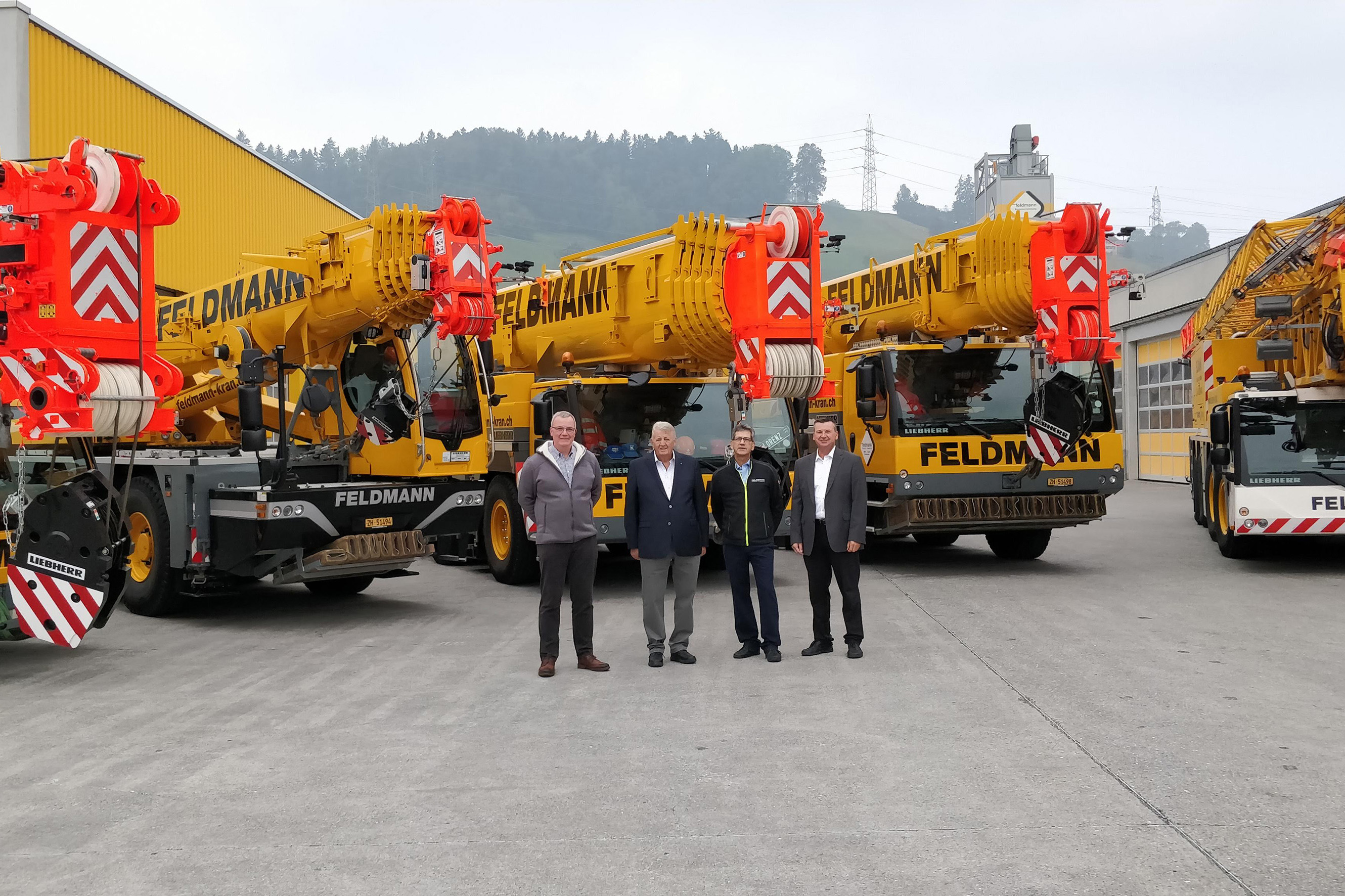 Feldmann modernises fleet with five Liebherr mobile cranes