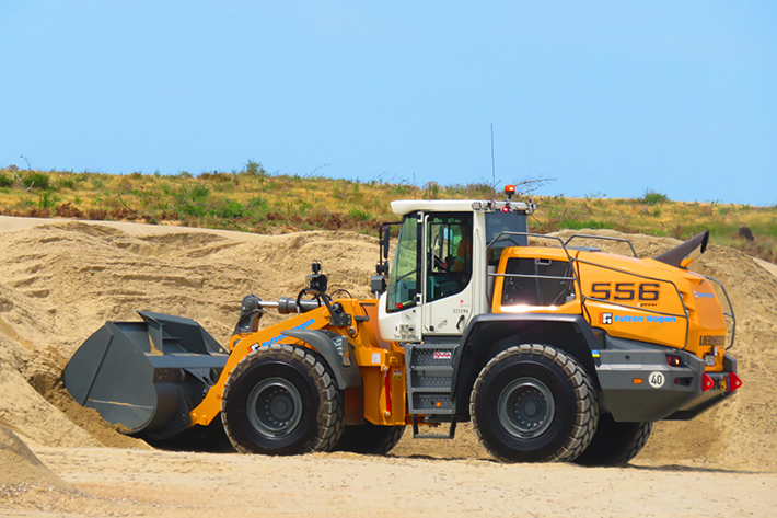 L 556 XPower® Delivered to Fulton Hogan in New Zealand