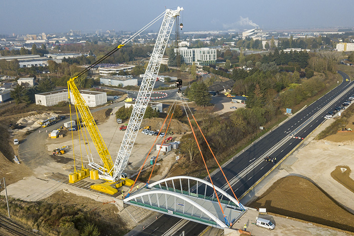 Mediaco places its trust in Liebherr for purchasing two used lattice boom cranes