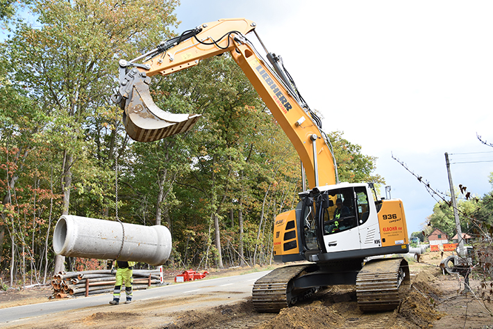 Belgium: first Liebherr R 936 Compact crawler excavator delivered to Elboka
