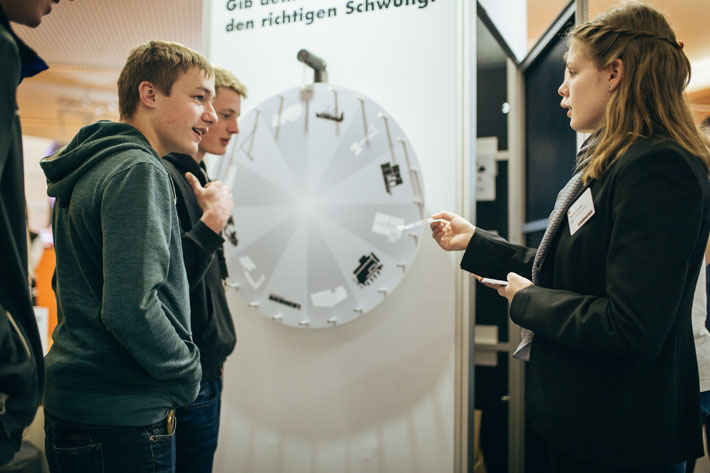 #AskLiebherr: Individual promotion of young talent at Bauma